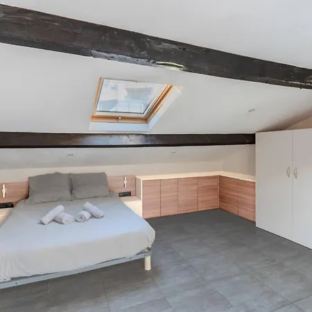 Vakantiehuis Maison 4 - Centre -clim Wifi 7 Personnes